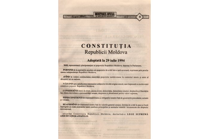 29 iulie 1994. Este adoptată Constituția Republicii Moldova