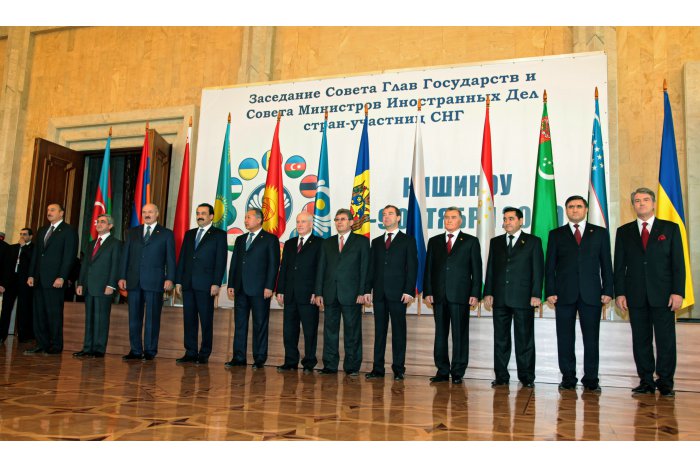 8 octombrie 2009: La Chișinău își desfășoară lucrările summitul Comunității Statelor Independente