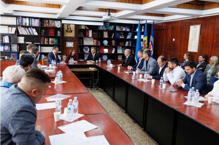 Moldovan president pays working visit to Comrat 