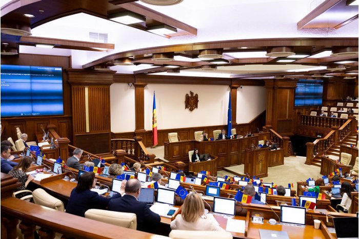 Внесены изменения в персональном составе делегаций парламента в международных организациях