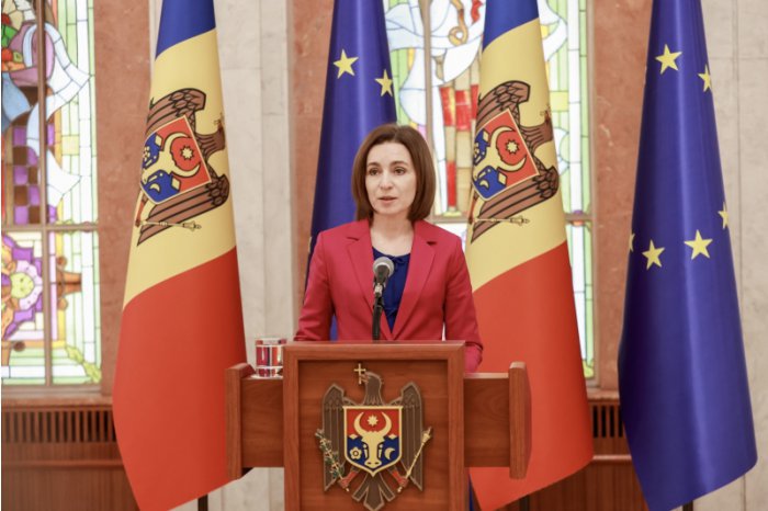 REFERENDUM 2024 // Președinta Maia Sandu îndeamnă cetățenii să participe la referendum: „Este important ca decizia care va defini soarta noastră să fie luată în baza adevărului” 