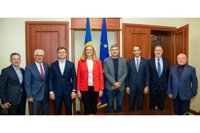 Moldovan PM has meeting with president of Romanian National Agency for Sport, head of Romanian Olympic and Sports Committee  