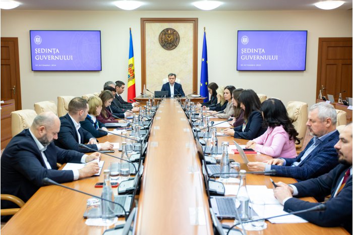 Government supports small schools in Moldova by creating financial centralizer