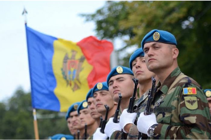 Confecționarea sau comercializarea ilegală a uniformelor de serviciu ale militarilor va fi sancționată