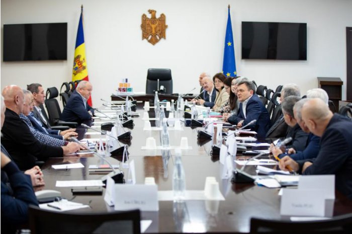 Moldovan PM, war veterans discuss additional measures of support 